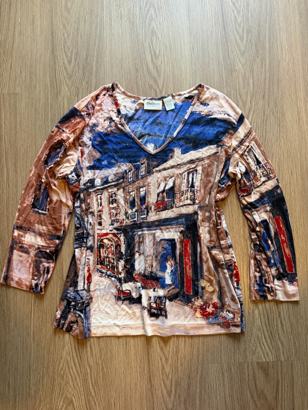 Chico's V-Neck Long Sleeve Scenic Print Top in Blue and Tan